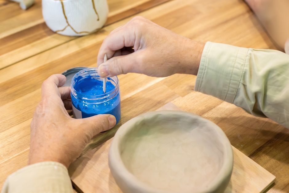 5 Common Mistakes with Glaze Dipping, Chemistry & Firing Schedules (And How to Avoid Them)
